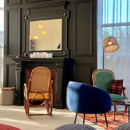 Готель Les Nomades