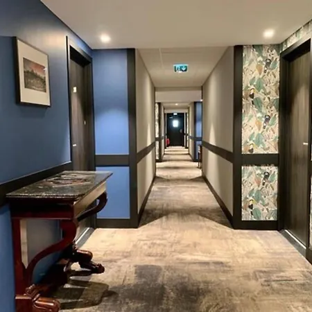 Les Nomades Hotel