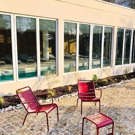 Les Nomades Hotel