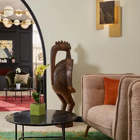 ホテル Les Nomades Beaune ボーヌ