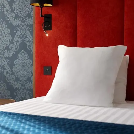 ホテル Les Nomades Beaune 4*