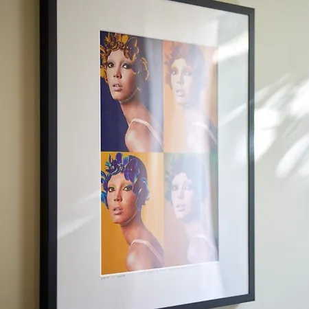 Les Nomades 4* Beaune (Cote d'Or)