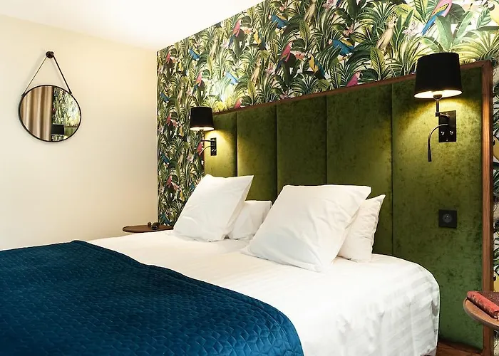 Les Nomades Beaune (Cote d'Or)