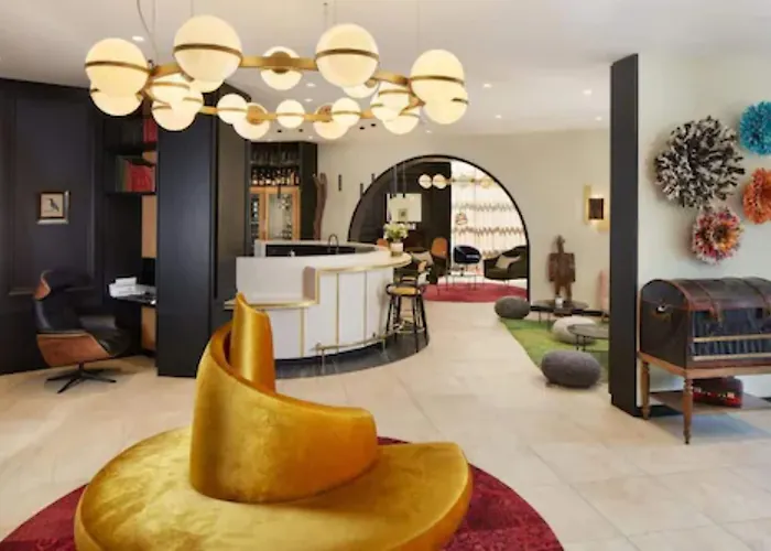 Les Nomades Hotel Beaune (Cote d'Or)