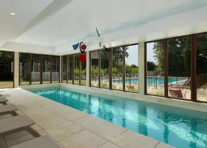 Hotel Les Nomades 4*