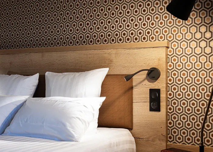 Les Nomades Beaune (Cote d'Or)