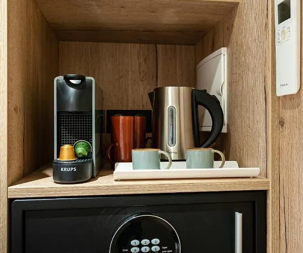 Les Nomades Отель 4*